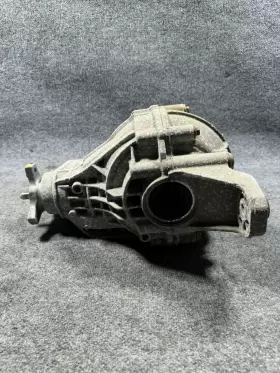 00552759320 ALFA ROMEO Giulia Rear Differential Axle Carrier #2