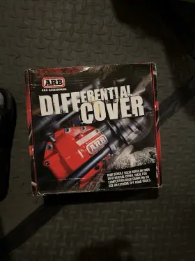 0750002 ARB Jl Sport Differential Cover Box Jeep
