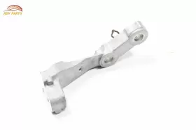 CN05 ATE Front Differential Axle Carrier Mount Bracket Awd #3