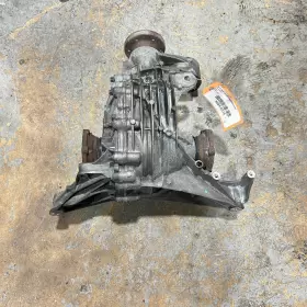 0D2-500-043-C AUDI Rear Differential Axle Carrier Q7 #2