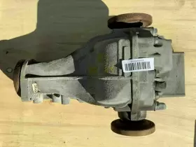 G2KW32W0AR356E AUDI Rear Axle Differential Carrier Gear Box