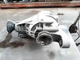 PE100640PB BENTLEY Arnage Rear Differential Axle Carrier #2
