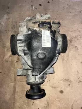 05050 BMW Auto Rear Axle Differential Carrier E46 330