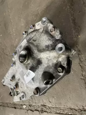 2004249 BMW Front Differential Carrier Housing X5 E70 #2