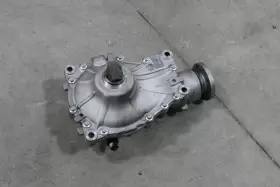 31508741855 BMW Xdrive Front Axle Differential Carrier 330I #3