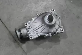 31508741855 BMW Xdrive Front Axle Differential Carrier 330I