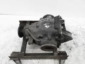 33-10-7-500-781 BMW Rear Differential Carrier Auto Trans Up #3