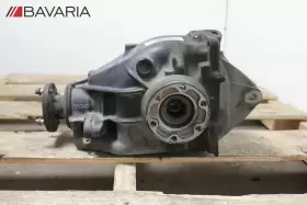 33101428127 BMW Manual Transmission Rear Differential Carrier #3