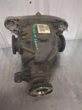 33101428493 BMW Rear Carrier Differential 525 #2
