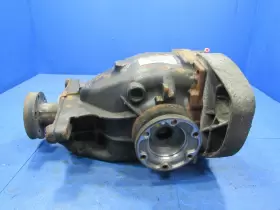 33107512663 BMW Rear Differential Carrier X5 E53 #2