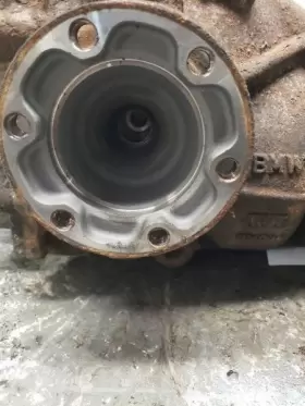 33107524889 BMW Carrier Rear Automatic Transmission X5 #2
