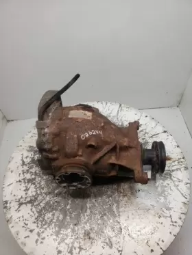 33107524889 BMW Carrier Rear Automatic Transmission X5