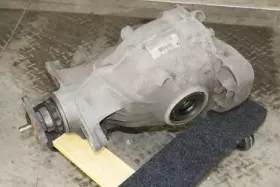 33107578150 BMW Rear Differential 528I #2
