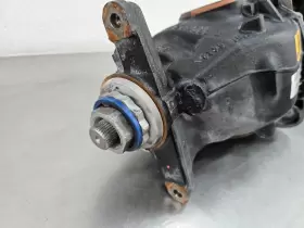 33107602986 BMW Rear Axle Differential Carrier X5 E70 #2