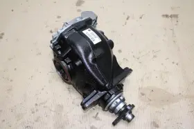33107603751 BMW Rear Axle Manual Differential Carrier F22