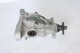 33108647115 BMW Rear Axle Drive Differential Carrier 540I