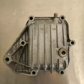 33111204898 BMW Rear Differential Cover 320I E21