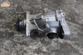 33117573819 BMW Rear Differential Axle Carrier 530I G30 #2