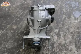 33117573819 BMW Rear Differential Axle Carrier 530I G30