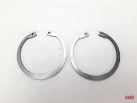 33131214961 BMW Rear Differential Bearing Retainer Ring Set