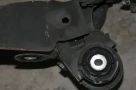 33316770865 BMW Rear Axle Carrier Differential Housing E46 #2