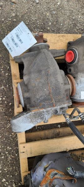 328I BMW Carrier Rear Automatic Transmission Awd