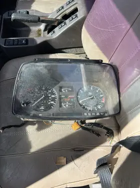 62111376715 BMW Cluster Speedometer Odometer E23