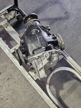 7506497 BMW Differential Rear Carrier Manual Gear E46 323 325 #2