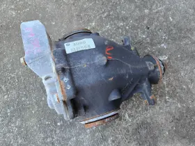 7561227 BMW Manual Rear Auto Differential Carrier E90 E92 E93