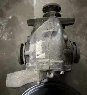 7566183 BMW Rear Differential Carrier Drive E90 325 #2