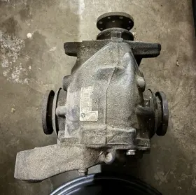 7566183 BMW Rear Differential Carrier Drive E90 325