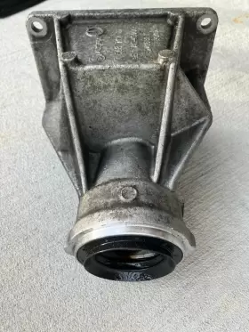 7568712 BMW Xdrive Axle Mount Bracket Housing X5 F15 #3