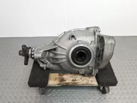7584446-06 BMW Rear Differential Axle Carrier 740I