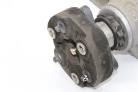 7584448-04 BMW Rear Differential Axle Carrier F10 528I 535I #2