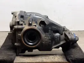 7592007-06 BMW Rear Differential Carrier X3 7592007-06 BMW Rear Differential Carrier X3