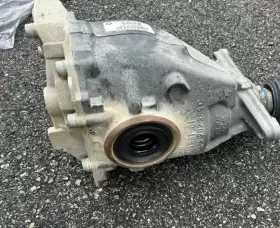 7636992 BMW Rear Differential Carrier X5 F15 #2
