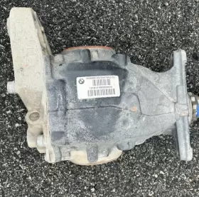 7636992 BMW Rear Differential Carrier X5 F15