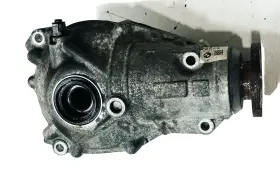 8635703 BMW Xdrive Front Differential Axle Carrier G30 530