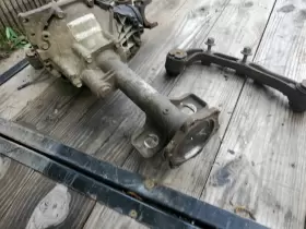 40022905 CADILLAC Front Axle Carrier Differential Escalade #2
