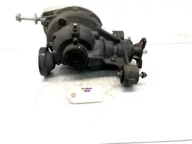 84060181 CADILLAC Rear Differential Axle Carrier CT6 Rwd