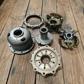 P140 CAMELLIA CITY ROD AND CUSTOM Hall Scott Differential End #2