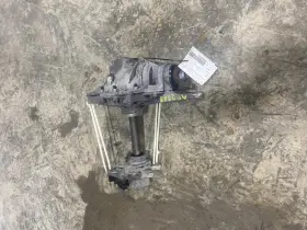 1371-D CHEVROLET Front Carrier Axle Trailblazer