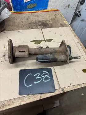 26061670 CHEVROLET Truk Front Axle Differential Actuator Gmc