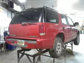 BLAZERS10 CHEVROLET TRUCK Rear Axle Chevy Blazer #3