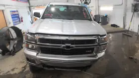440.GM8M14 CHEVROLET TRUCK Carrier