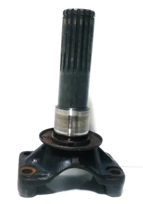 371700 CORVETTE Differential Yoke C2 C3 Chevrolet