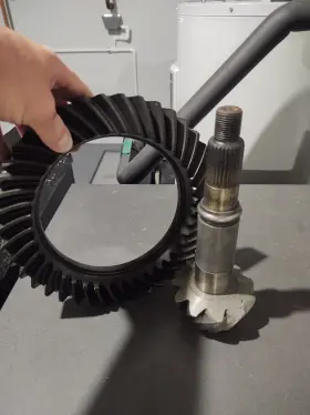 D60-373R DANA Front Reverse Rotation Ring Pinion Gear Set