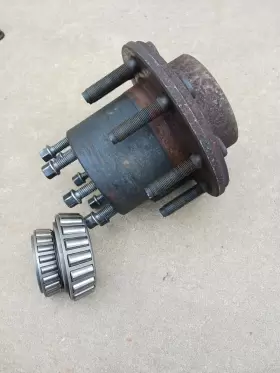 223-9103 DODGE Dually Wheel Bearing Hub 3500 Dana Ram #2