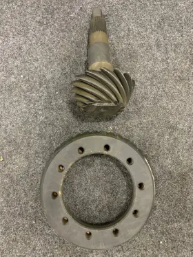 697-721 DORMAN Ring Pinion Rear Ford Mustang