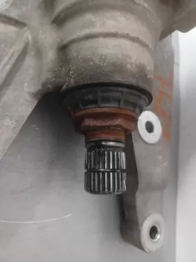 L1MP3K147DF FORD Front Differential Axle Carrier 4WD Explorer #3